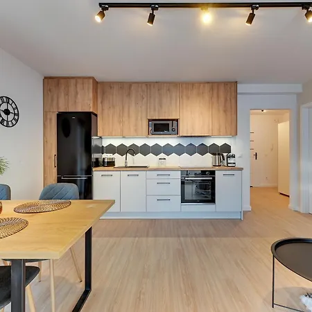 Chwarzno Viii Apartamento *